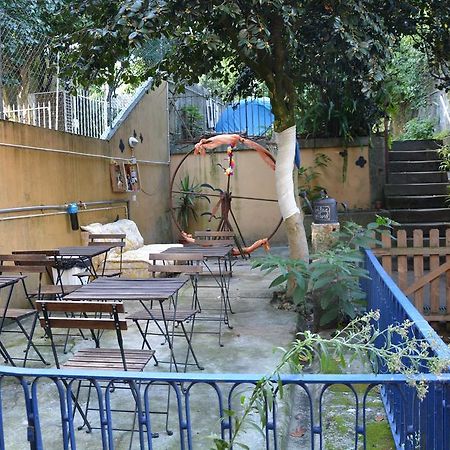 Alma Porto Hostel Bagian luar foto