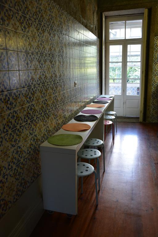 Alma Porto Hostel Bagian luar foto