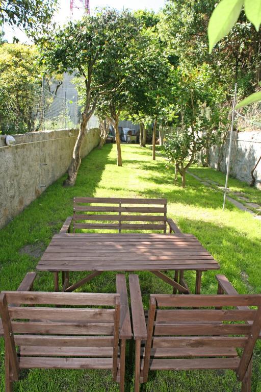 Alma Porto Hostel Bagian luar foto